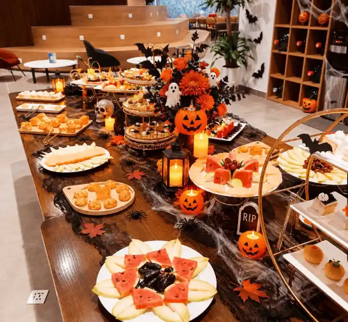 Nhật Ký 30/10: Mint Tôn Nữ chỉ đạo set up Tiệc Teabreak Halloween Tại Văn Phòng Nội Thất Chin Huei Hà Nội Của KTS Cường Nguyễn